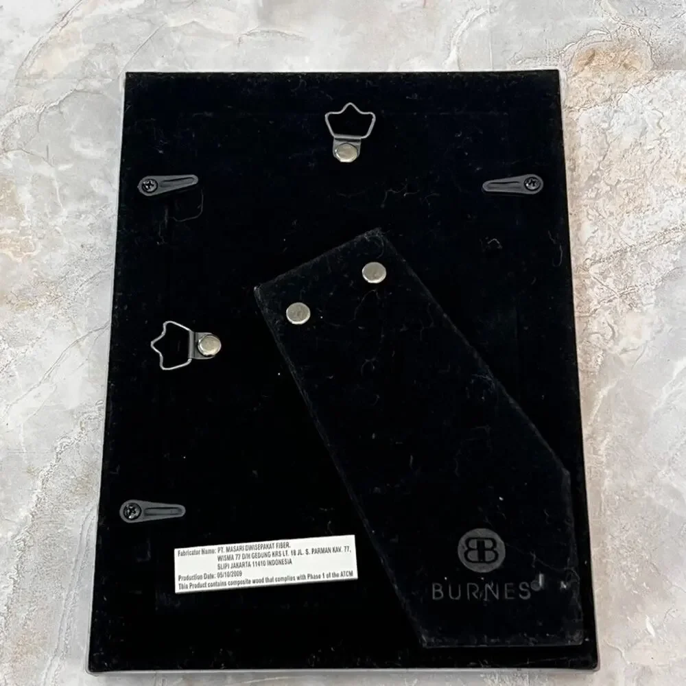 Burnes of Boston Black Picture Frame 4x6 in Rectangle Glossy Free Standing